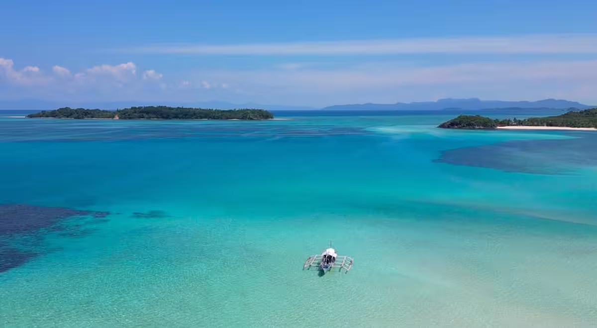 Excursion d’island hopping à Caramoan près de Catanduanes, Philippines, avec L’Astrolabe Ecolodge